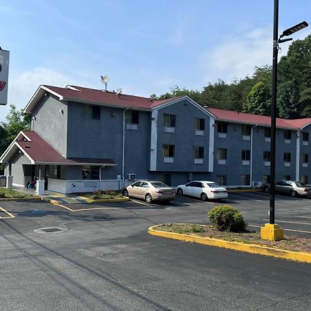Raceway Inn Martinsville Exterior photo