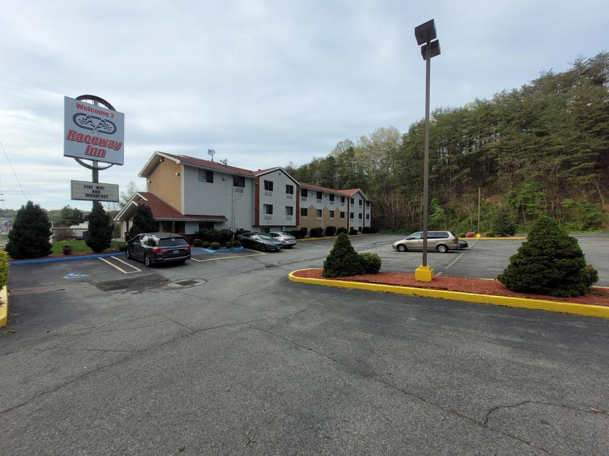 Raceway Inn Martinsville Exterior photo